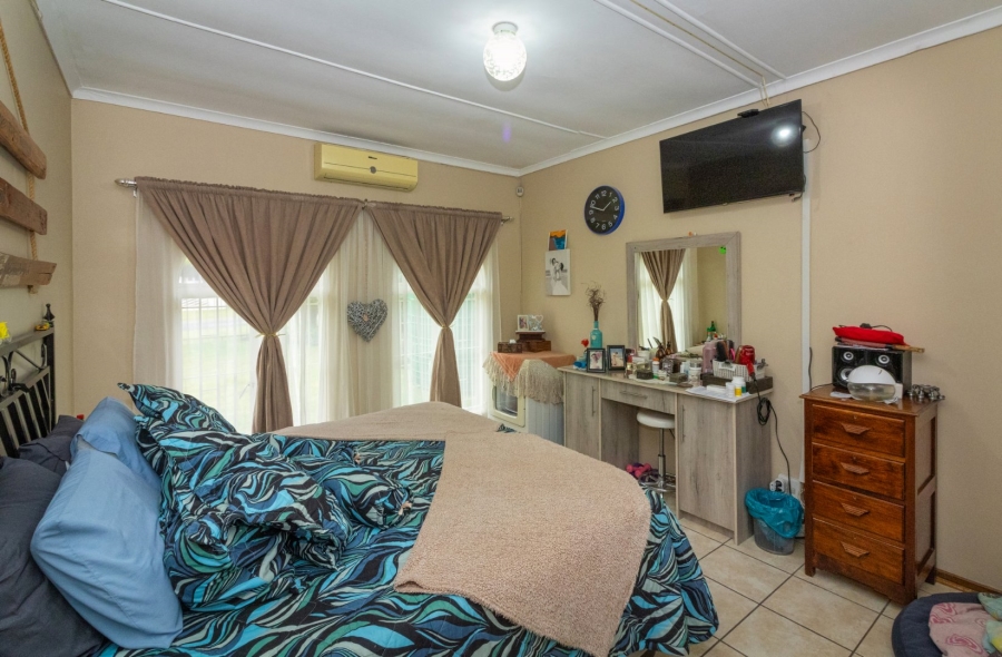 5 Bedroom Property for Sale in Jordania Free State